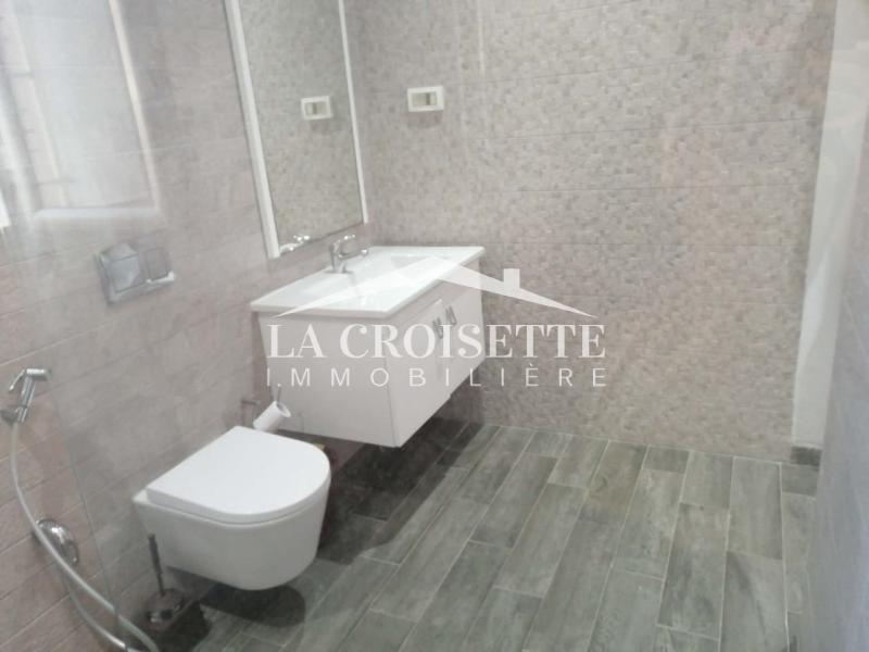 Duplex S+3 meublé à La Marsa